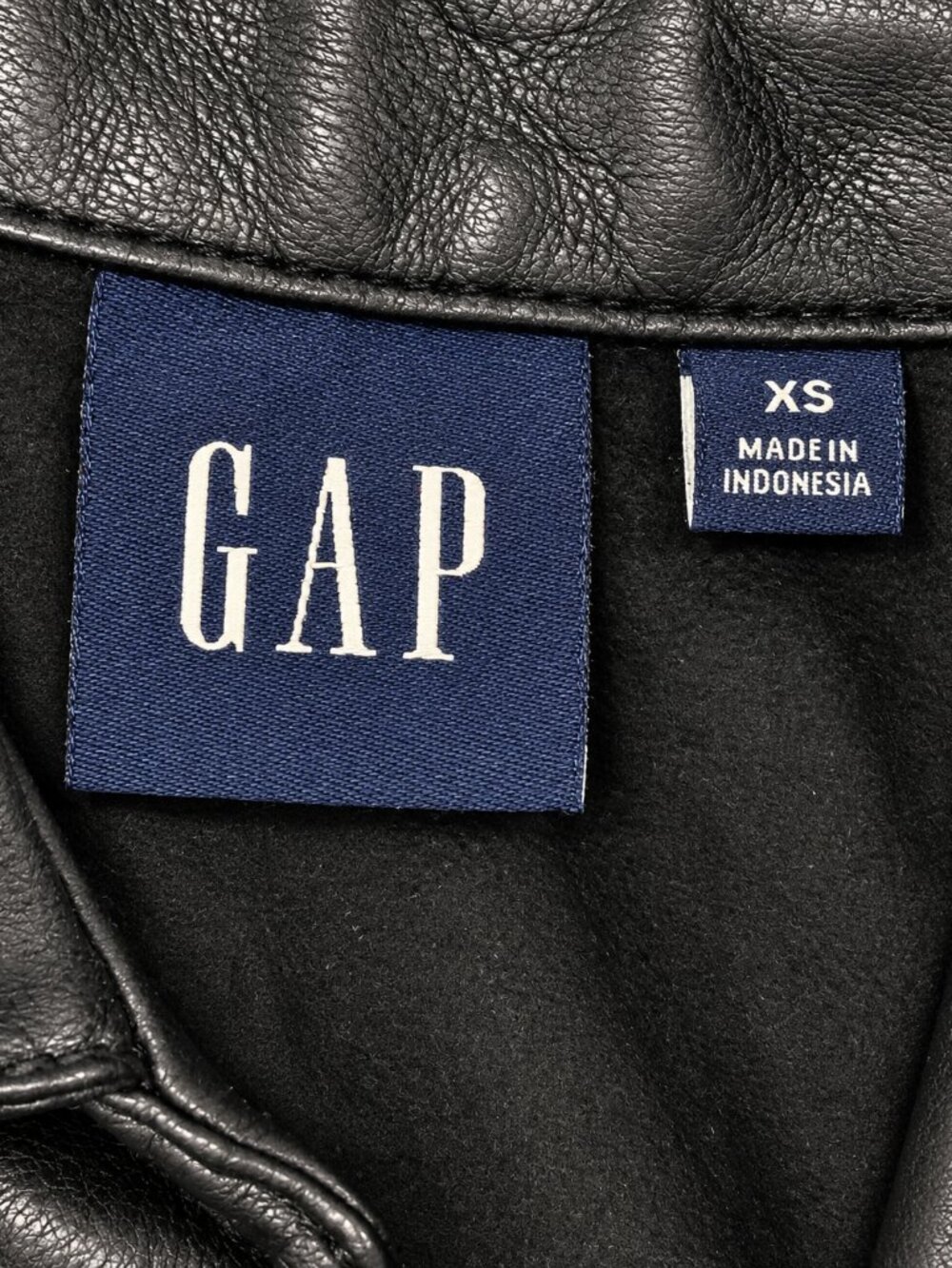 GAP Women's Black Faux Leather Button-Front Puff Sleeve Shirt Dress, XS - Picture 6 of 7